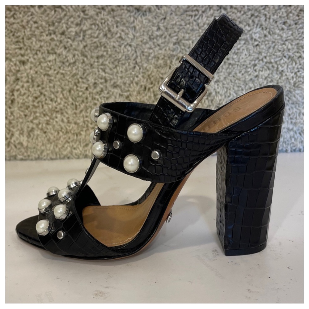 Schutz Zarita Sandal Black Leather open Toe Pearl Pump (6) - Picture 4 of 13